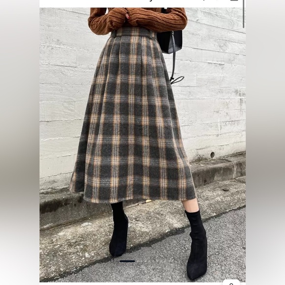 Chic Plaid A-Line Skirt in Gray and Orange Size XL - Picture 9 of 10